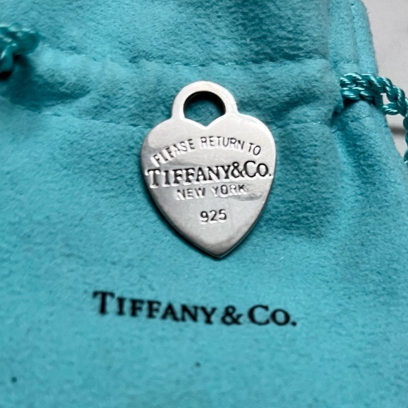 Please Return To Tiffany & Co. Sterling Silver 925 Heart Tag Pendant Charm - Picture 4 of 4